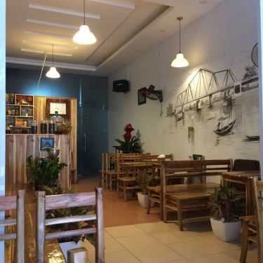 Không gian- Củ Cải Coffee