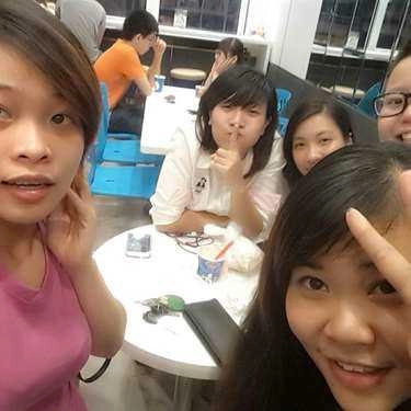 Tổng hợp- Cafe Dairy Queen - Bạch Mai