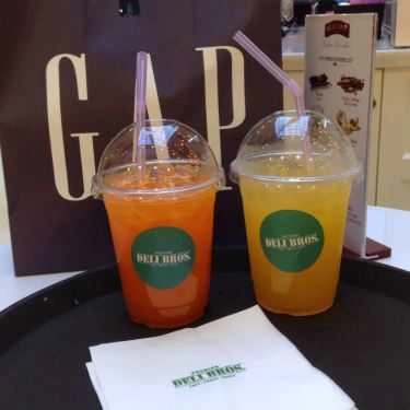 Món ăn- Cafe Deli Bros - Food & Drinks