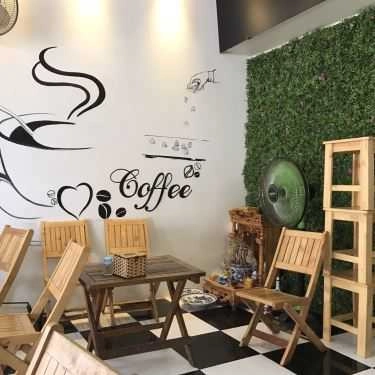 Không gian- Diamonds Coffee