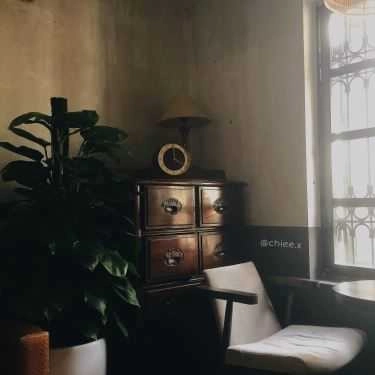 Không gian- Én Tarot Cafe