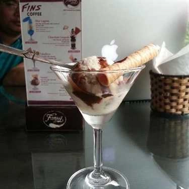 Món ăn- Fins Coffee - Phạm Văn Đồng