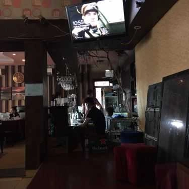 Không gian- First Cafe - Live Music