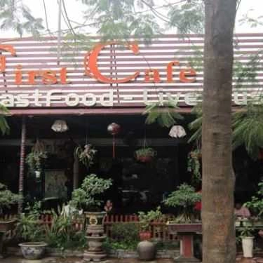 Không gian- First Cafe - Live Music