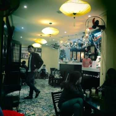 Không gian- Hà Nội Phin Cafe