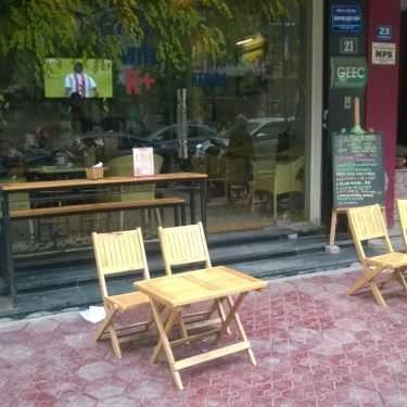 Không gian- Hà Nội Xưa Cafe