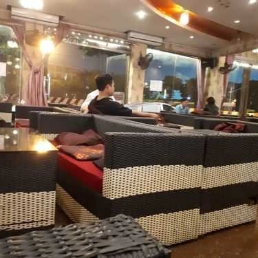 Không gian- Hoàng Hạo Cafe