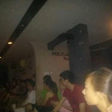 Tổng hợp- Holyland Ballad Cafe - Nơi Rocker Tỏa Sáng