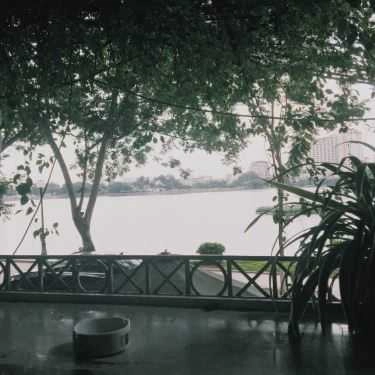 Không gian- Hồng Trà Cafe