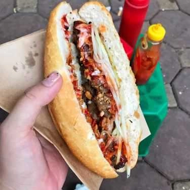 Món ăn- Ăn vặt Hùng Hạnh - Bánh Mì Thịt Xiên Nướng