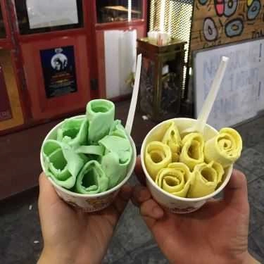Món ăn- Ăn vặt Kem Cuộn - Hàng Đường