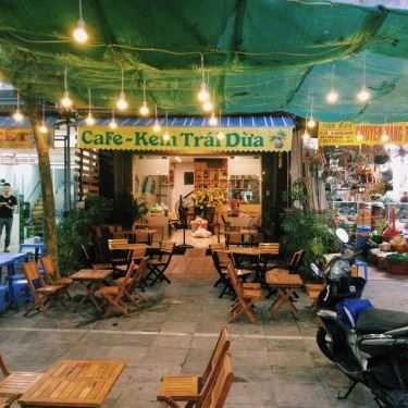 Không gian- Cafe & Kem Trái Dừa