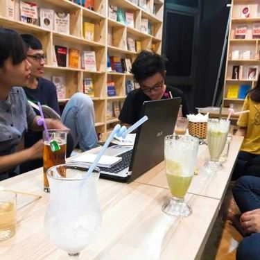 Tổng hợp- Không Gian Văn Hóa Đông Tây - Biblio Coffee & Books - Chùa Bộc
