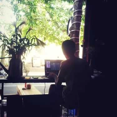 Tổng hợp- Kiến Coffee - Nhuệ Giang