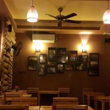 Không gian- Lá Đôi Cafe