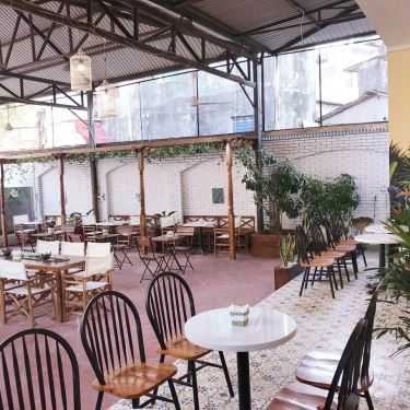 Không gian- La Planca Cafe