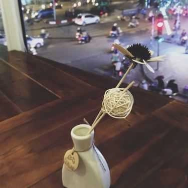 Không gian- Cafe LE's Kafe