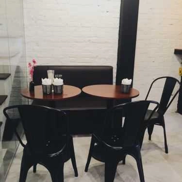 Không gian- Cafe LE's Kafe