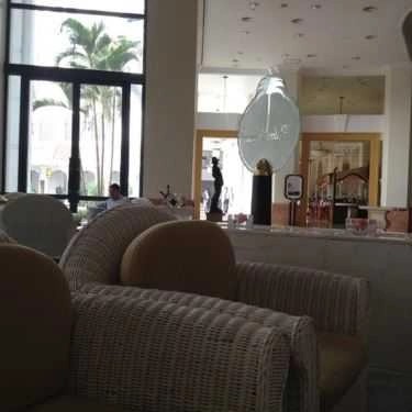Không gian- Liễu Giai Cafe