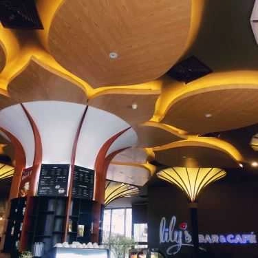 Tổng hợp- Lily's Bar & Café