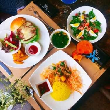Món ăn- Lily's Bar & Café