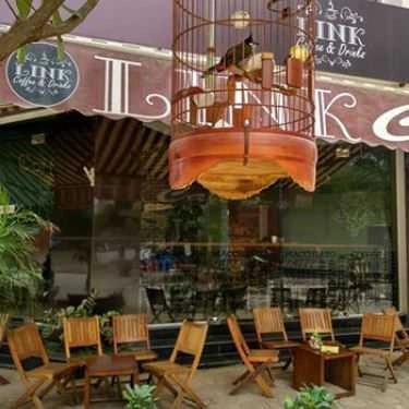 Không gian- Link Coffee
