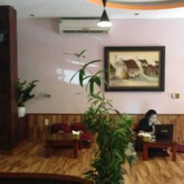Không gian- Long Coffee - Trần Đại Nghĩa