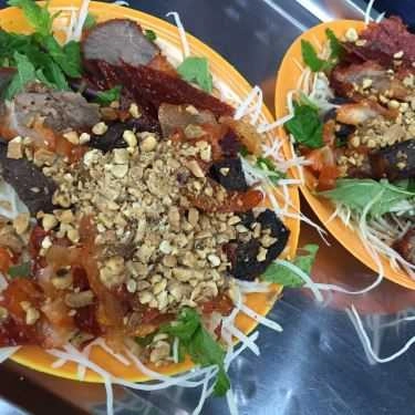 Món ăn- Ăn vặt Long Vi Dung - Nộm, Nem, Bánh Bột Lọc - Đinh Tiên Hoàng