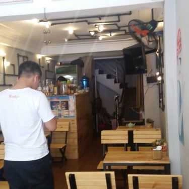 Không gian- Lucio Coffee