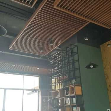 Không gian- Luogo Cafe - Lê Trọng Tấn