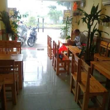 Không gian- Malibu Cafe