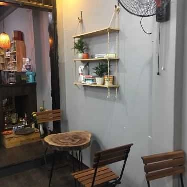 Không gian- Mè's Cafe & Kitchen
