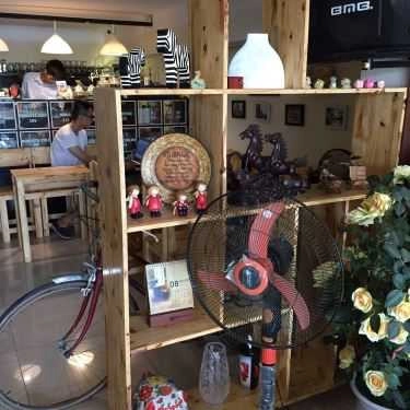 Không gian- Milano Cafe Kenni - Lê Trọng Tấn