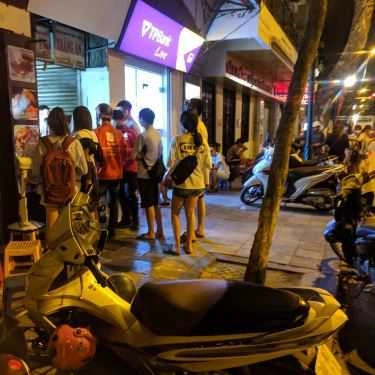 Không gian- Ăn vặt Milo Đá Bào - Tràng Thi