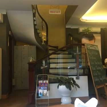 Không gian- Miriam's Cafe