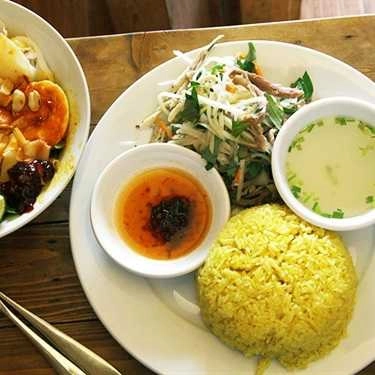 Món ăn- Cafe Mộc - Cơm Gà Hội An & Mì Quảng
