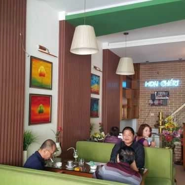 Không gian- Mon Chéri Cafe