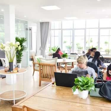 Không gian- Cafe Moonwork Coworking Space