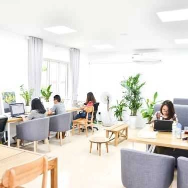 Không gian- Cafe Moonwork Coworking Space