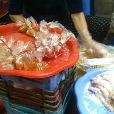 Tổng hợp- Ăn vặt Nem Chua & Phô Mai Que - Chợ Khâm Thiên