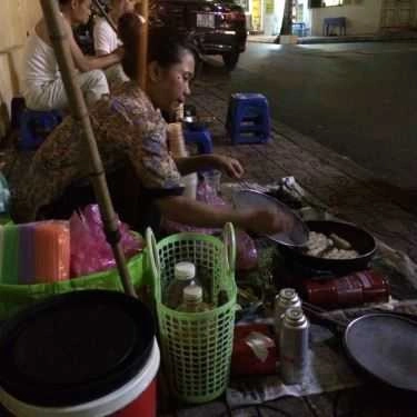 Tổng hợp- Ăn vặt Nem Chua Rán Chị Hạnh - Linh Lang