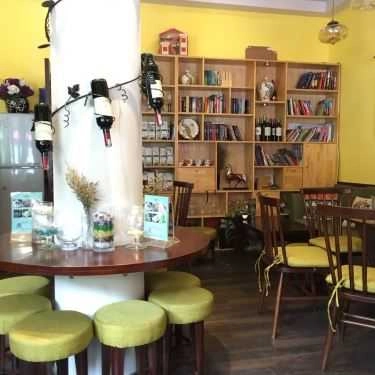 Không gian- New Day Coffee & Tea