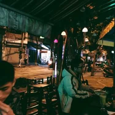 Không gian- Nhất Long Cafe
