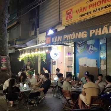 Không gian- Ô Pama Coffee