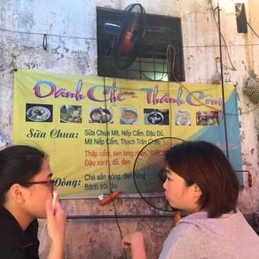 Không gian- Ăn vặt Oanh Chè - Chè Các Loại