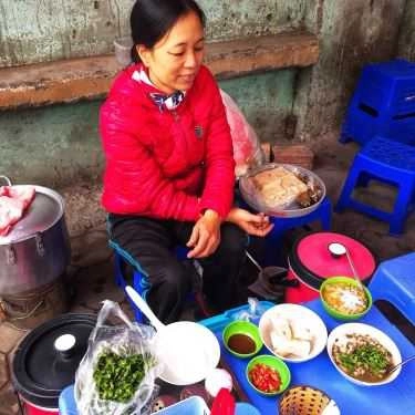 Tổng hợp- Ăn vặt Oanh Hòe Nhai - Bánh Đúc Nóng & Chè Sắn