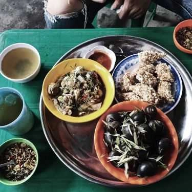 Món ăn- Ăn vặt Ốc Nóng & Trứng Cút Lộn - Ngõ Xưởng Phim