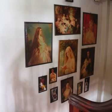 Tổng hợp- October Studio & Coffee