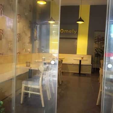 Không gian- Omely Cafe - Ngụy Như Kon Tum