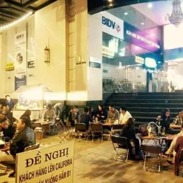 Tổng hợp- Paris Gate Cafe